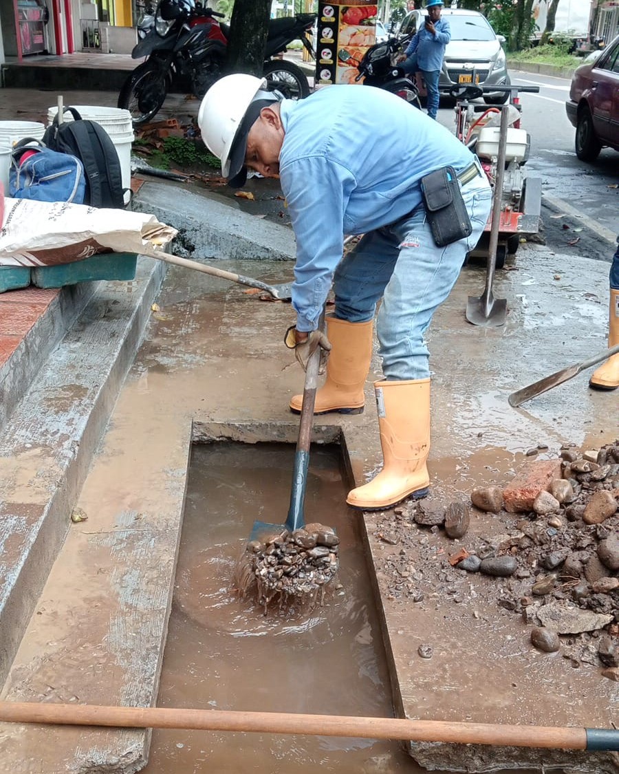 SUSPENSIÓN TEMPORAL DEL SERVICIO DE ACUEDUCTO POR REPARACIÓN DE TUBERÍA
